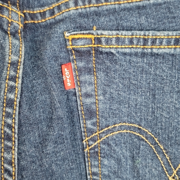 Levi's 550 Med Dark Wash Denim Relaxed Boot Cut Women's Size 12M - Picture 4 of 12